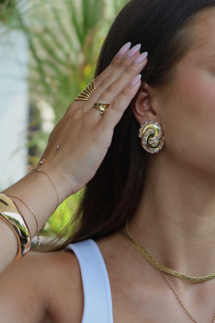 Viora sieraden contentfotografie door Faymous